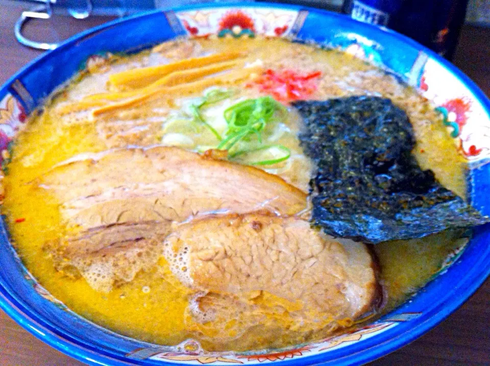 Snapdishの料理写真:旭川ラーメン|ミスターHYさん