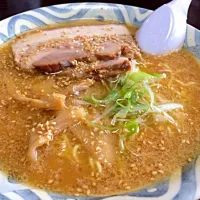 Snapdishの料理写真:旭川ラーメン|ミスターHYさん