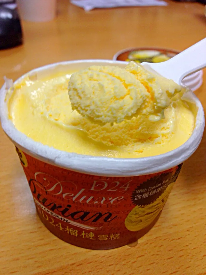 Durian Icecream|willklhさん