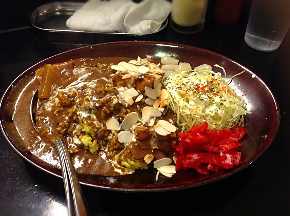 カレーは飲み物。肉カレー|アライさんさん