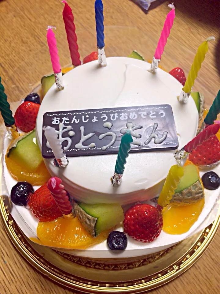 Bday cake for dad🎉happy birthday!!!|Yuka Tukaさん