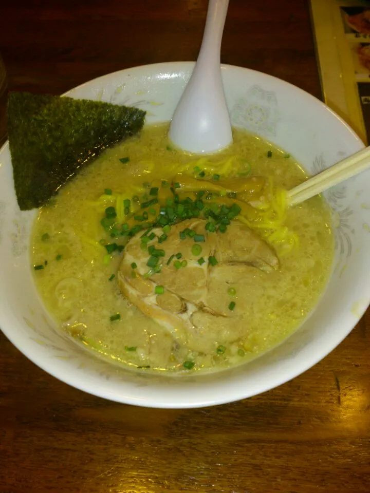 豚しおラーメン|日比彰さん