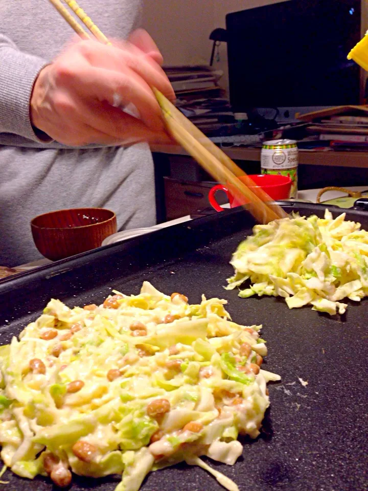 【主人クッキング】お好み焼き（納豆）|よ〜んさん