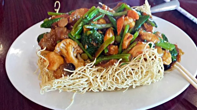 crispy noodle|trini nguyenさん