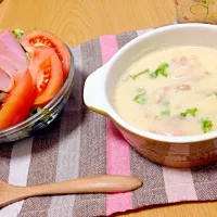 Snapdishの料理写真:野菜たっぷりシチューとサラダ|Shirai Yuukiさん