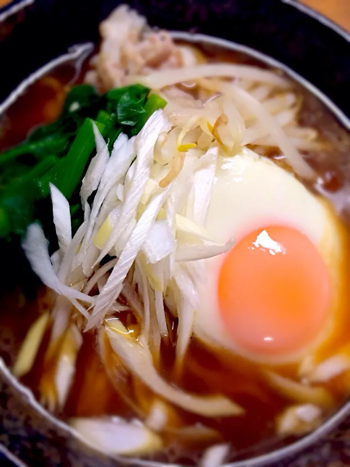 家ラーメン♪( ´θ｀)ノありそうでなかったけどありだよね〜目玉焼きのせ‼︎|kocu（コク）さん