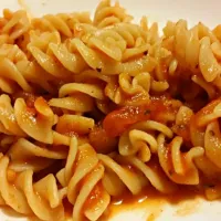 Fusilli pasta w/marinara|Junga Yooさん