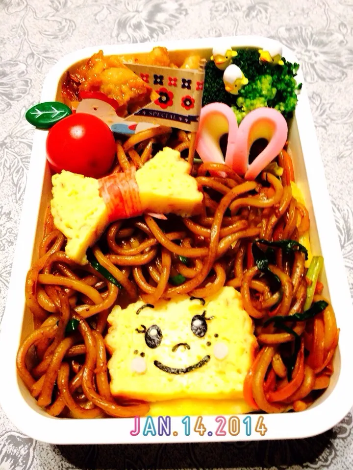 Snapdishの料理写真:焼きそばのお弁当|ゆこちんさん