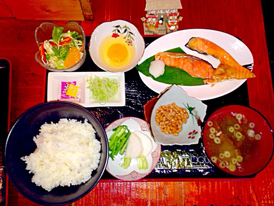 シャケ納豆定食|草津の屋台　トタン家さん