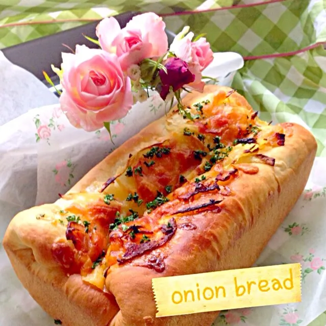 ♡onion bread♡|oceanさん