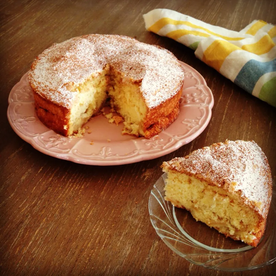 Sharlotka cake (Russian apple cake)|sepidehさん