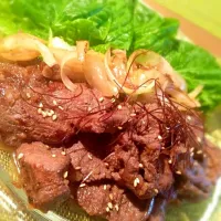 Snapdishの料理写真:エゾ鹿肉のジンギスカン風