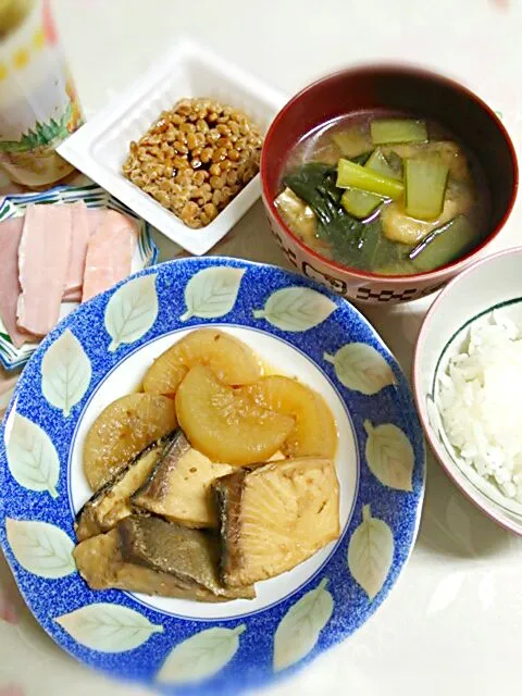 Snapdishの料理写真:＊ぶり大根で夜ご飯＊|ぶーさんさん