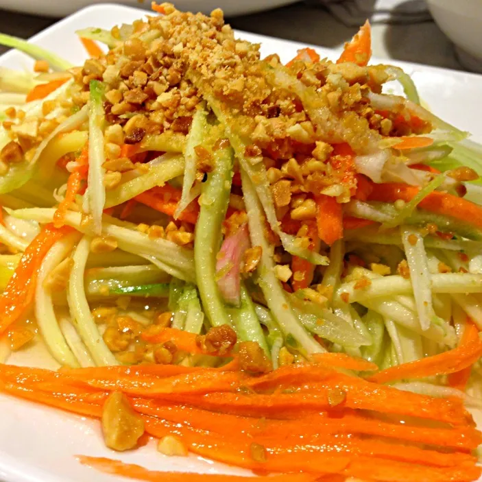 Thai green mango salad|Karen Yongさん