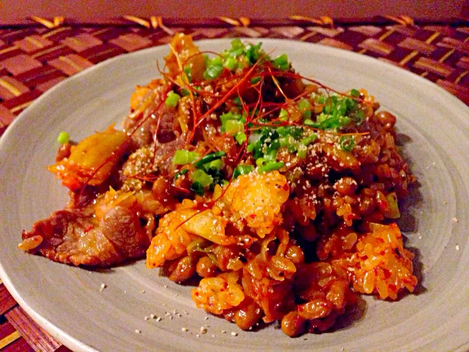 Midnight Beef&natto kimchi fried rice🐽真夜中の焼肉ｷﾑﾁ納豆ﾁｬｰﾊﾝ|🌈Ami🍻さん