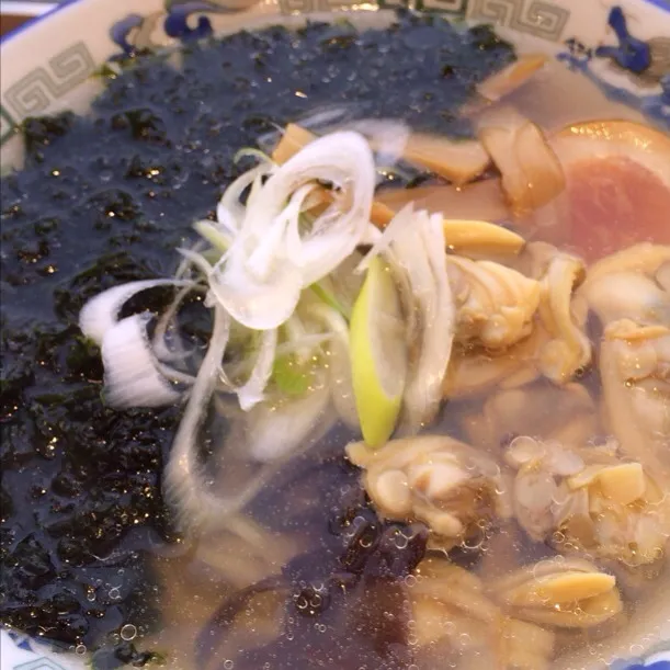 Snapdishの料理写真:磯のりあさり塩ラーメン|Masさん