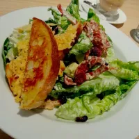 Grilled Chicken Cos Lettuce Salad with cranberries, avocado, turkey bacon in Ranch dressing by delicious.|Dianne Ponさん