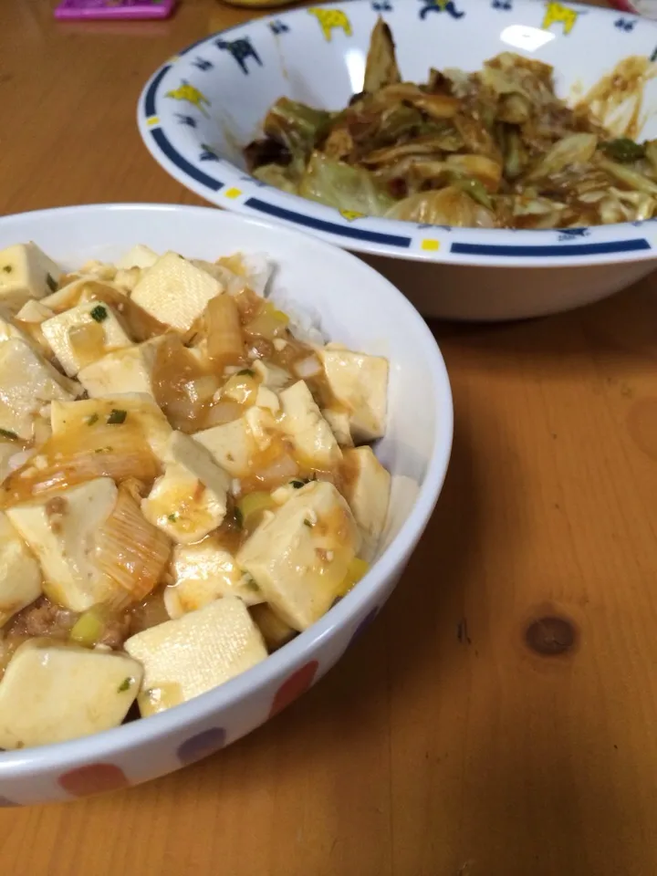 麻婆丼＆キャベツの肉みそ炒め♪|稲見謙次さん