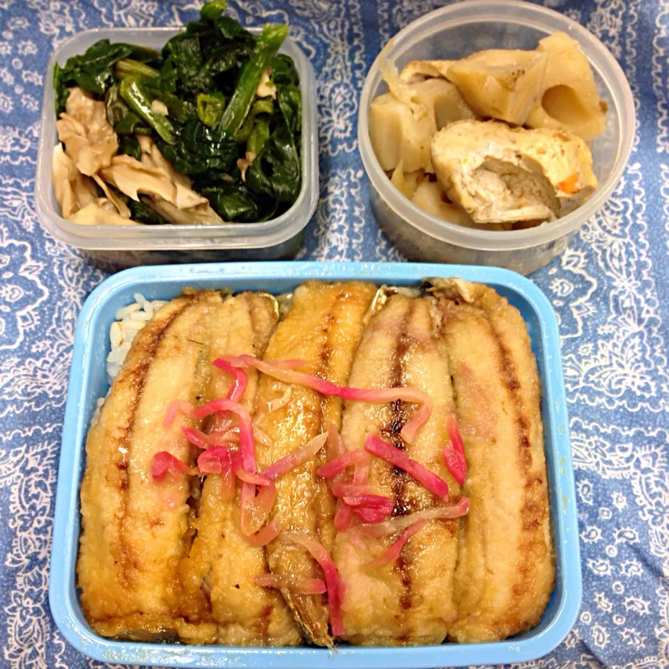 Snapdishの料理写真:イワシの蒲焼き弁当|Yoko Hayashiさん