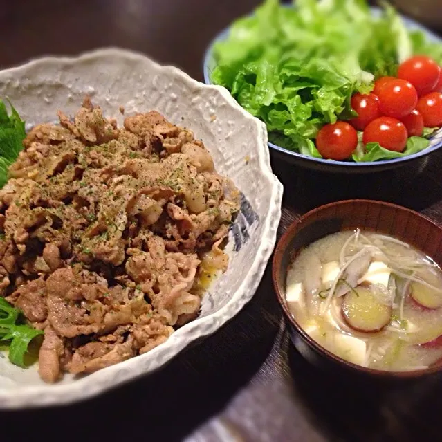 豚こま肉のガリバタ醤油炒め|miiiーna"さん