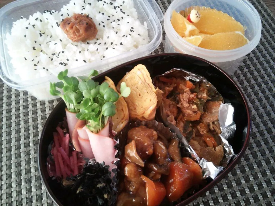 パパ弁当（豚キムチ、酢豚、卵焼き）|なぎママさん