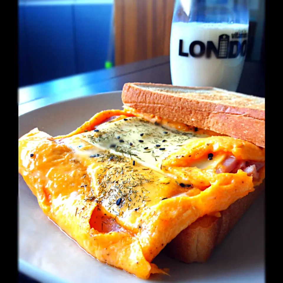 egg, ham & cheese sandwich|Chef JPさん