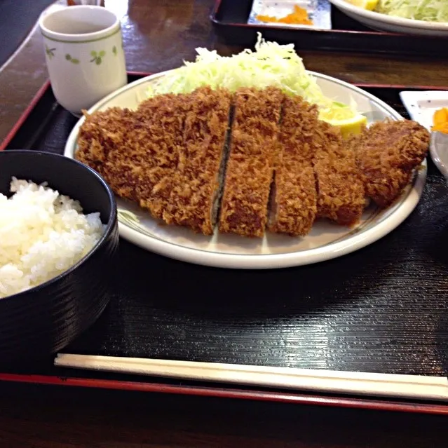 特上ロースカツ定食|izumizakiさん