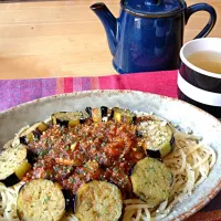 Snapdishの料理写真:茄子ときのこのミートソースパスタ|shioeriさん