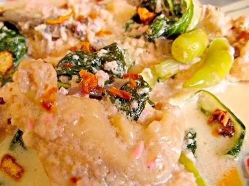 ginataang manok ( chicken cook in coconut milk )|Qchannel Tachifujiさん