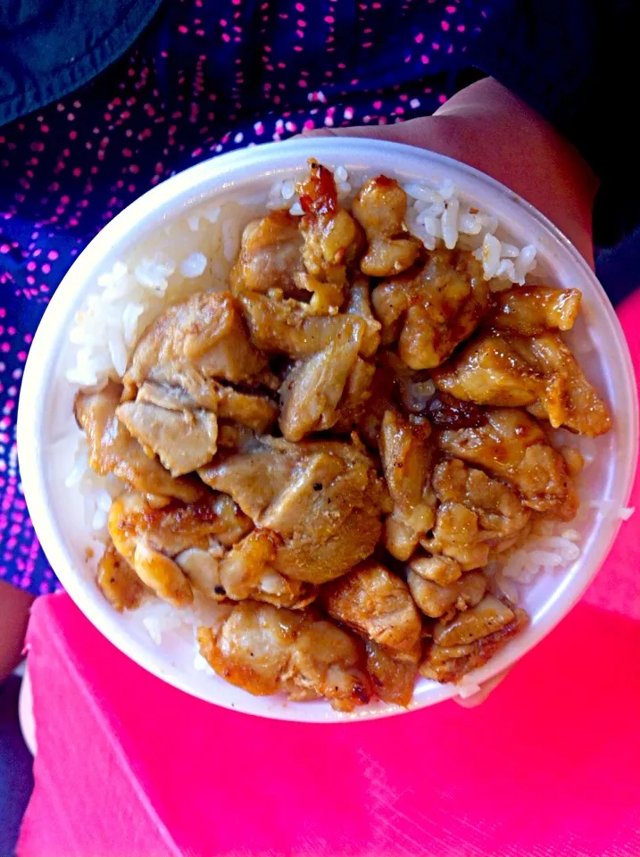 chicken mini bowl from flame broiler|Whitney Kinnisonさん