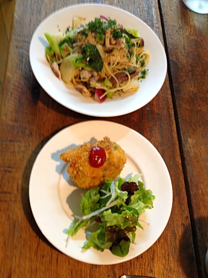 鯵と冬野菜のオイルソースパスタ＆牡蠣のクリームコロッケ|buhizouさん