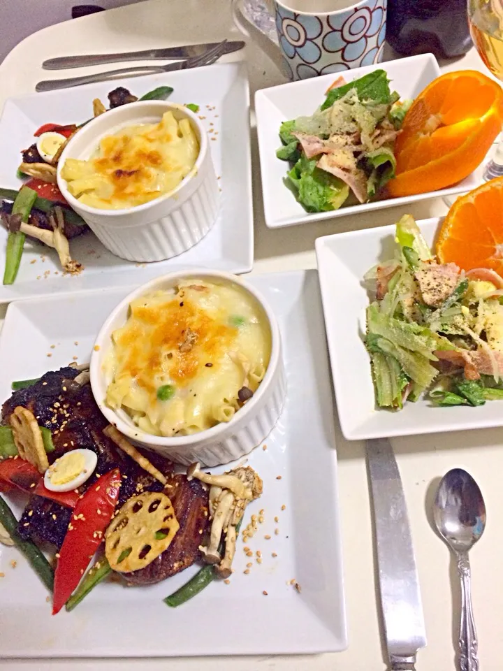 BBQ spare ribs#macaroni gratin #romaine lettuce salad w/basil dressing🍴🍷😋|MJ🇵🇭🇯🇵さん