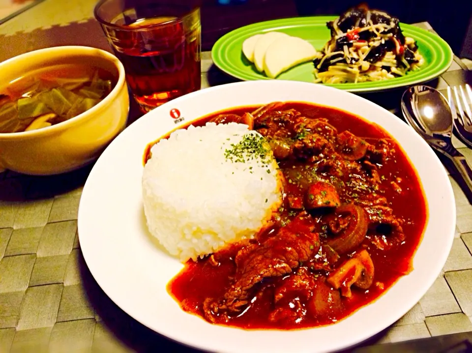 ハッシュドビーフの晩ご飯|有山さん