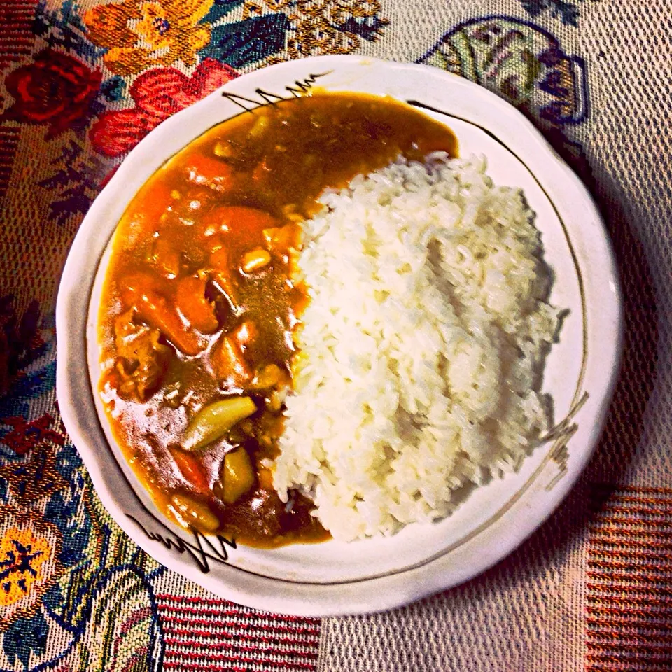 Snapdishの料理写真:🍛Japanese curry rice sweet and spicy|Emiry Ohashiさん