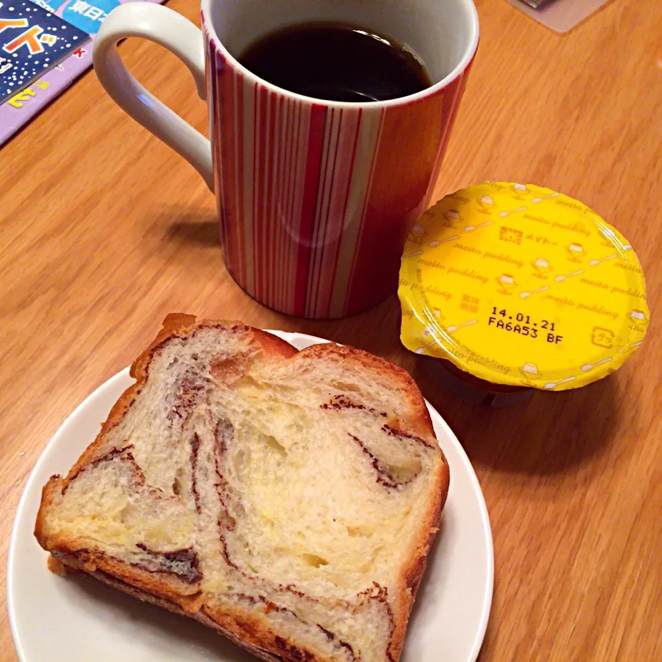 チョコブレッド かぼちゃプリン コーヒー|さるさん