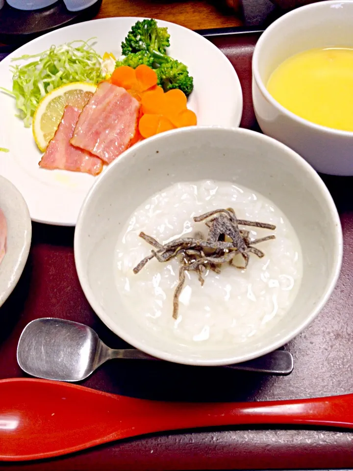 お粥さん|まゆさんさん