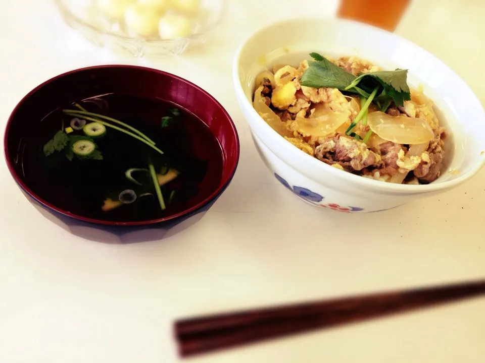 他人丼とすまし汁|はるちょんさん