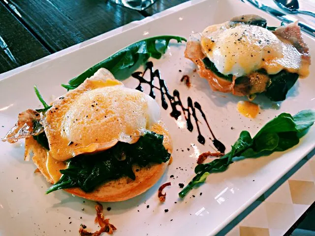 Snapdishの料理写真:Eggs Benedict|Michelle Ann Yuさん