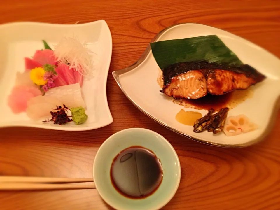 刺し盛りと鰆の照り焼き|chama_tomoさん