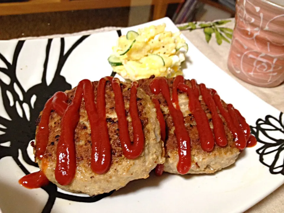 豆腐とひき肉のハンバーグ|Tohmonさん