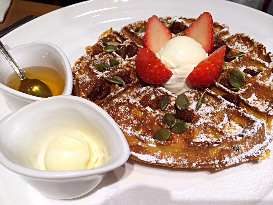 Pumpkin waffles|Ong Sor Fernさん