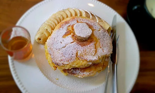 Ricotta pancake @IWANE 1975,sukhumvit soi 23|Cherry's Kitchenさん