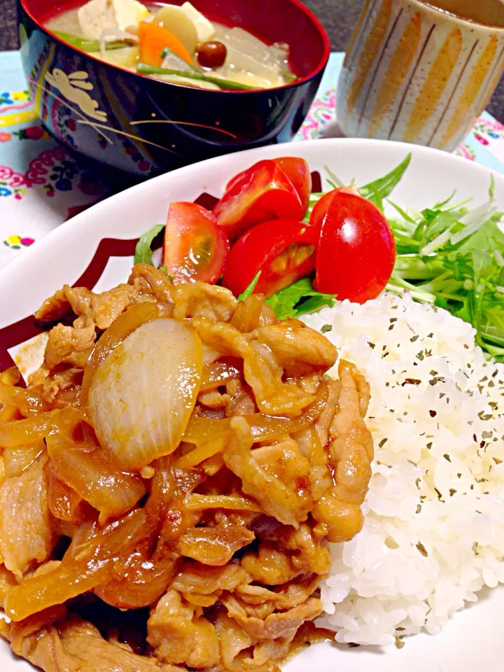 キヨシュンさんの料理 タモさん生姜焼きプレート(^-^)・味噌汁|がぁがさん