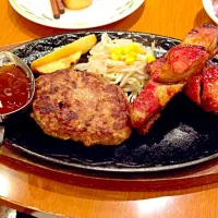 Snapdishの料理写真:sumibiyaki hambagu spare ribs|Mimi Booさん