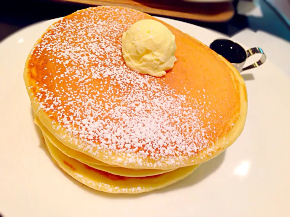 Snapdishの料理写真:プレーンパンケーキ♡ CORAZoN CAFE|kaori.｡.:*♡さん