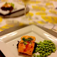 Thai salmon with black rice and edamame beans|Lacey Engelさん