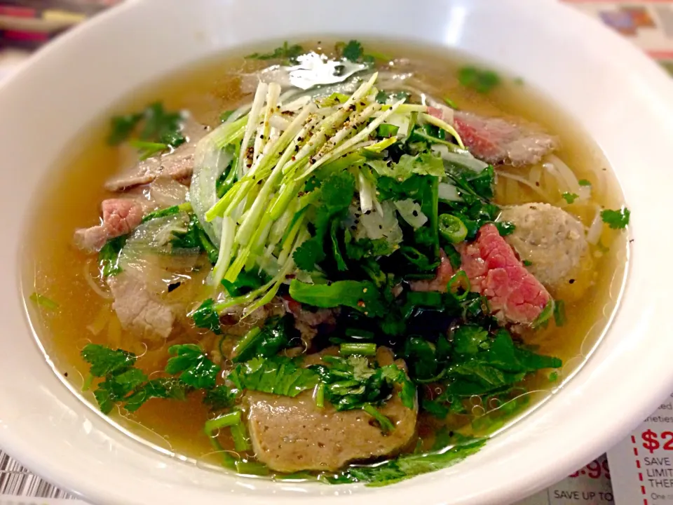 Snapdishの料理写真:Pho (Vietnamese Beef Noodle Soup)|Loc Voさん