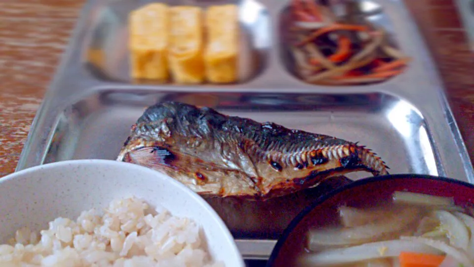 焼き魚定食【鯵】|プチテンよすさん