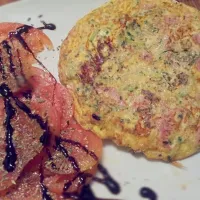 Snapdishの料理写真:vegetables ham and cheese omelette|David Morganさん