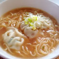 安いインスタントラーメンが日本酒で美味しくなる(*≧艸≦)